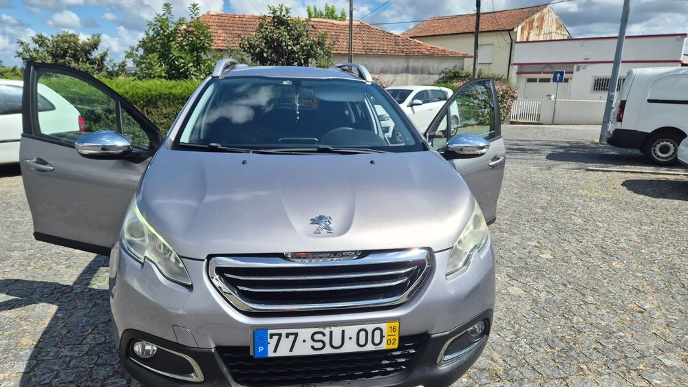 Peugeot 2008 1.2 PureTech Style