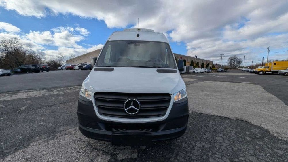 Mercedes-Benz Sprinter      2019