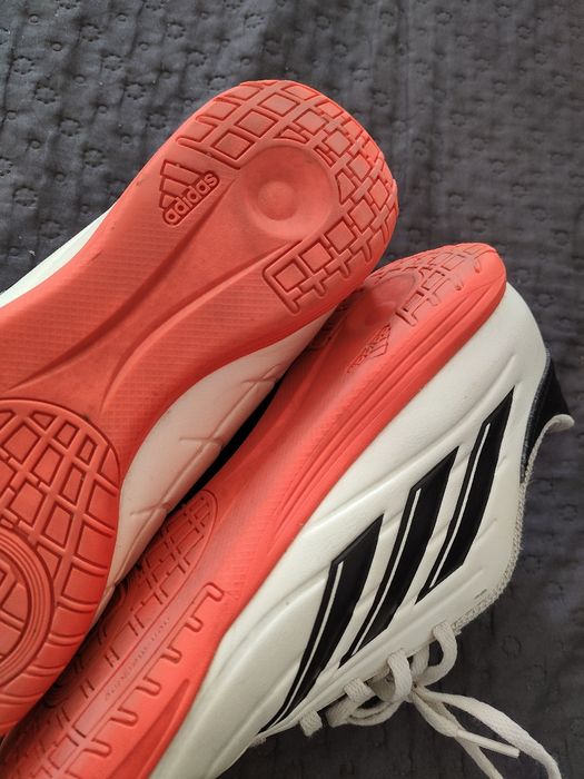 Adidas  buty  piłka