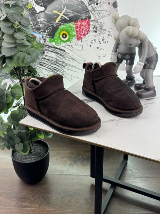 Ботінки UGG Classic 35 розмір Е15973