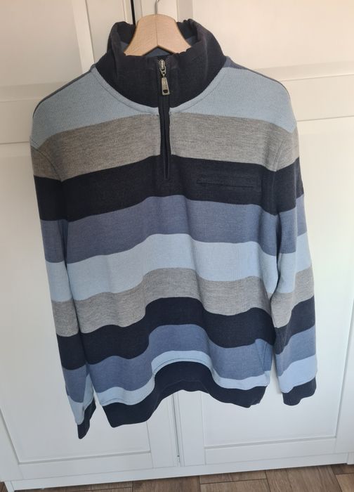 Sweter męski z golfem