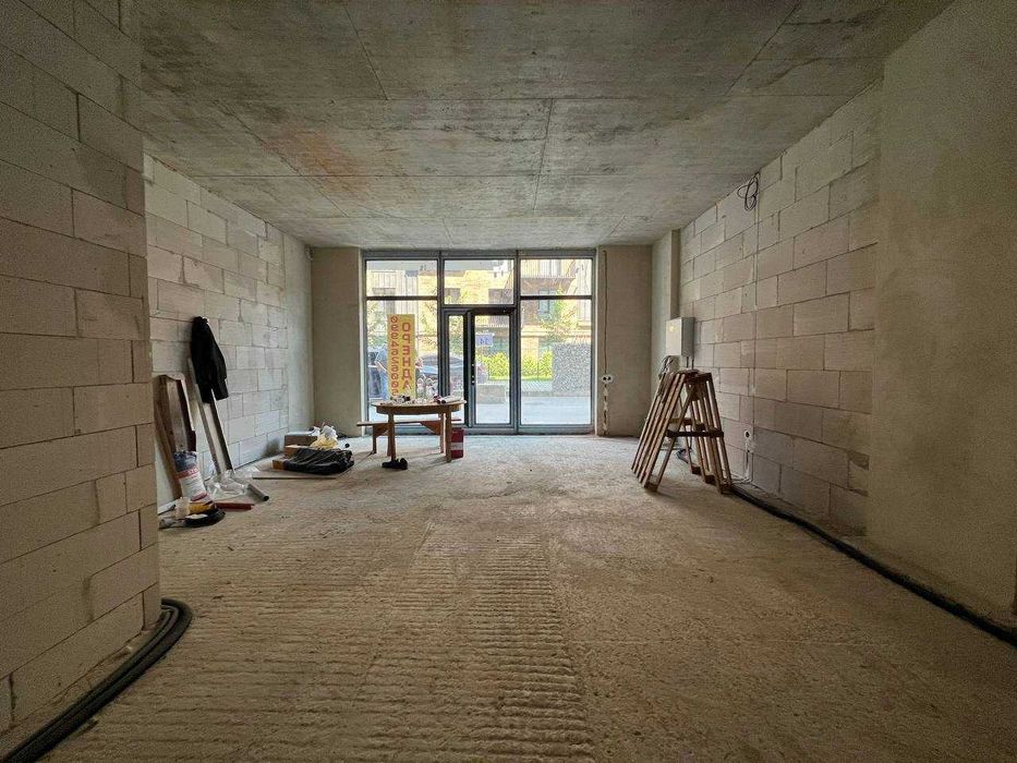 Оренда фасадного приміщення Центр