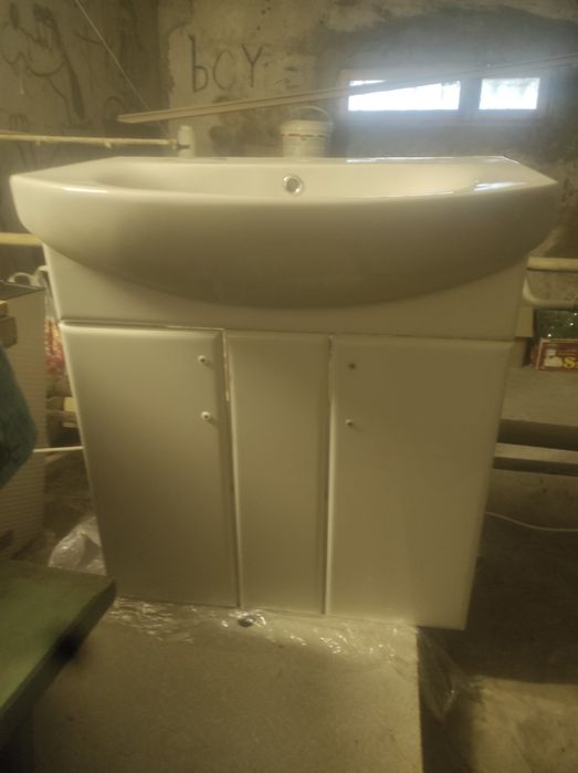 Мебель в ванную комнату