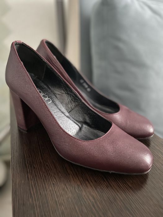 Дуже гарні туфлі