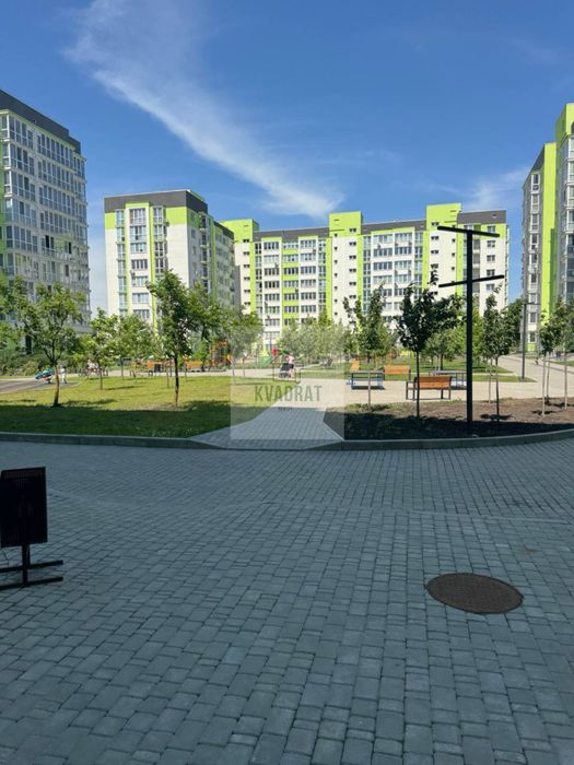 Продам сучасну 1 -кімнатну квартиру в новій будові 2