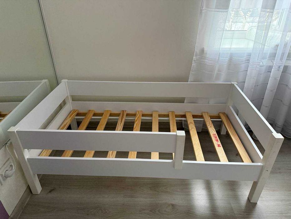 Дитяче ліжко 140х70 з матрацом