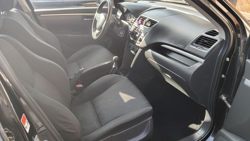 Suzuki SWIFT 2010r