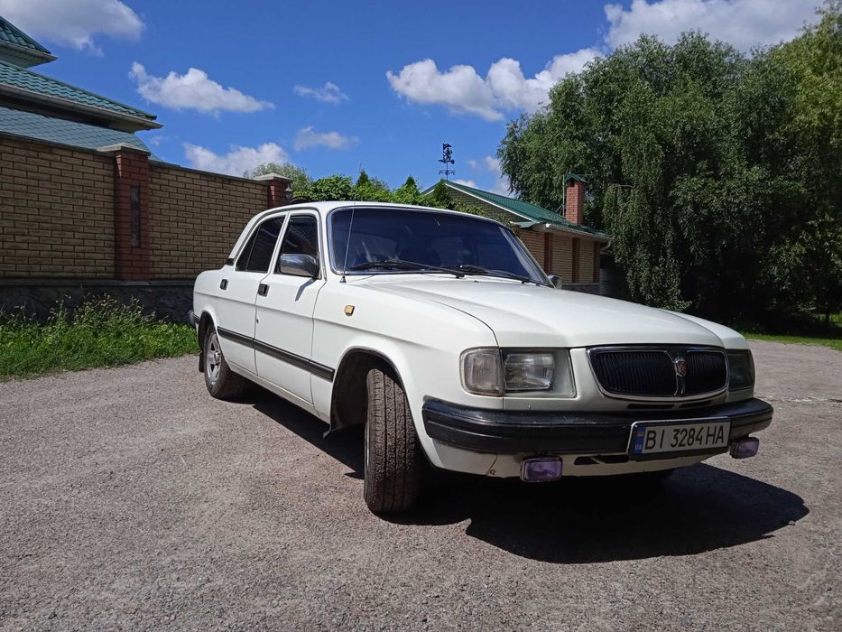 Продам  автомобиль Волга ГАЗ 31 10