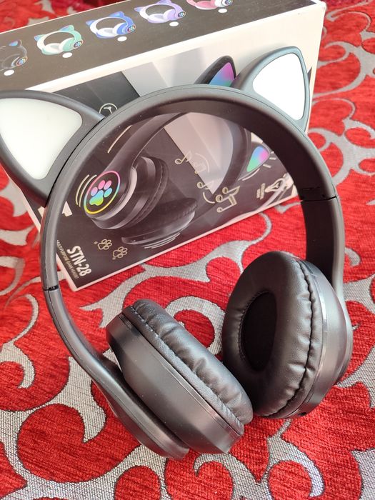 Навушники з підсвіткою CAT, STN-28