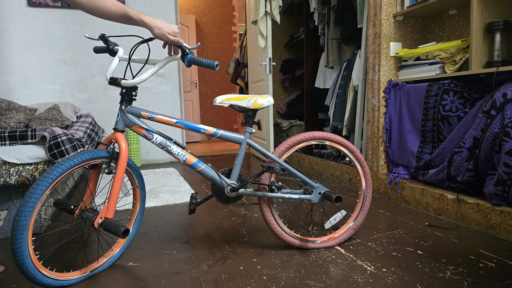 BMX HotWeels 220