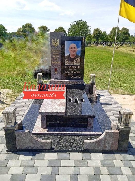 Пам'ятники від виробника