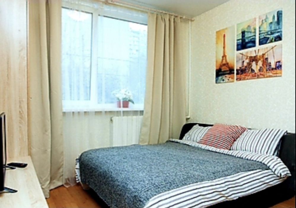 Посуточно, Подобово,Почасово м. Холодная гора и ЖД.