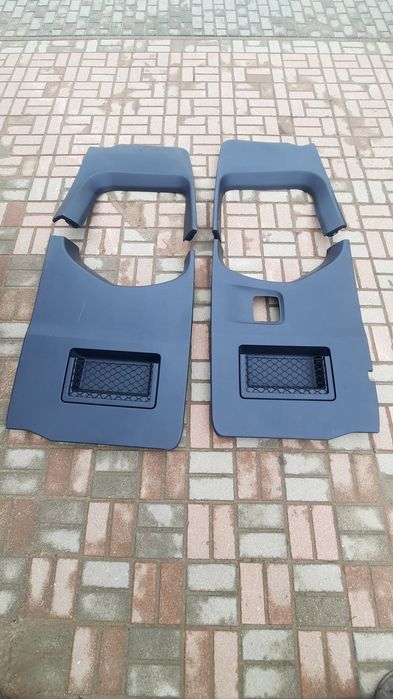 Sprinter 907 910 tapicerka drzwi tył tylne camper lewe prawe