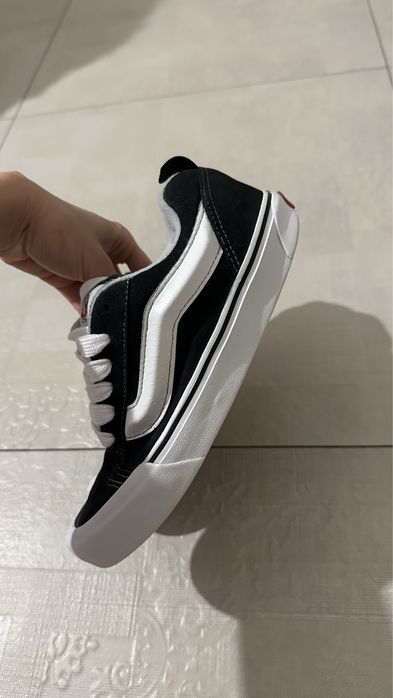 Vans knu skool в ідеальному стані
