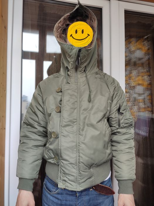 Зимова куртка бомбер Mil-Tec Flight Jacket N2B - olive з капюшоном, розмір М