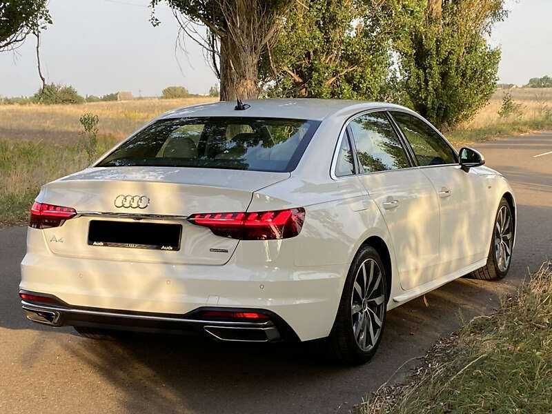 Audi A4 B9 2021 Quattro