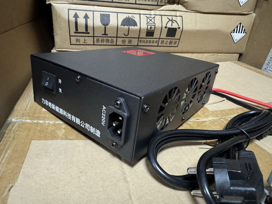 Зарядний пристрій для акумулятора 14,6V та 29,2V струм від 10 до 50А