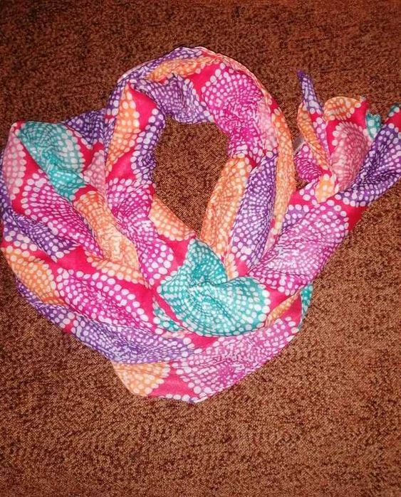 Szal, chusta damska, Nowa