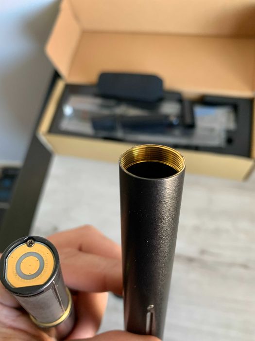 Sony ECM 674 Microfone Condensador Shotgun