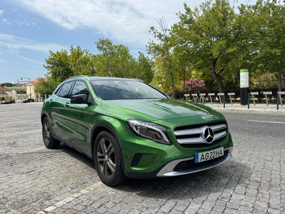 Mercedes-Benz GLA 180 d 7G-DCT Urban
