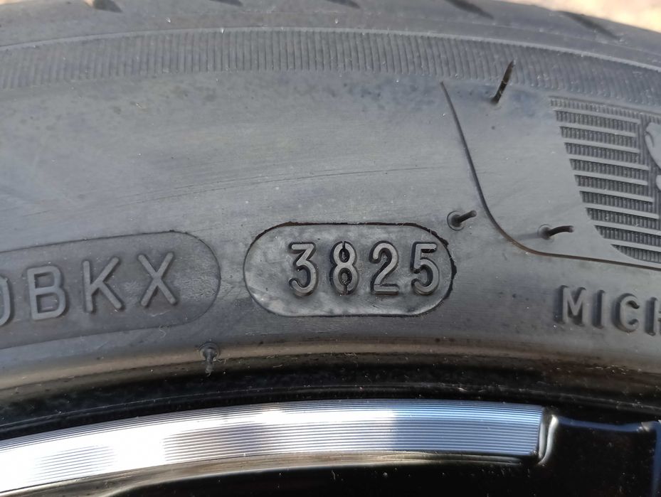 Koła R17 OPEL ASTRA L 225/45 94V MICHELIN PRIMACY4 ROK 25 5x108 ET44 NOWE