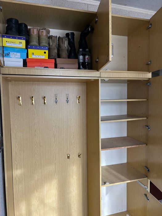 Шкаф в прихожую