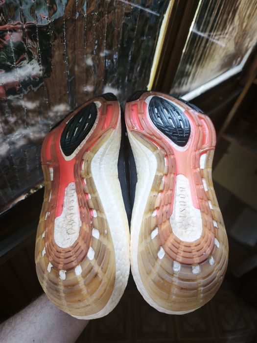 Бігові кросівки Adidas ultraboots 21
