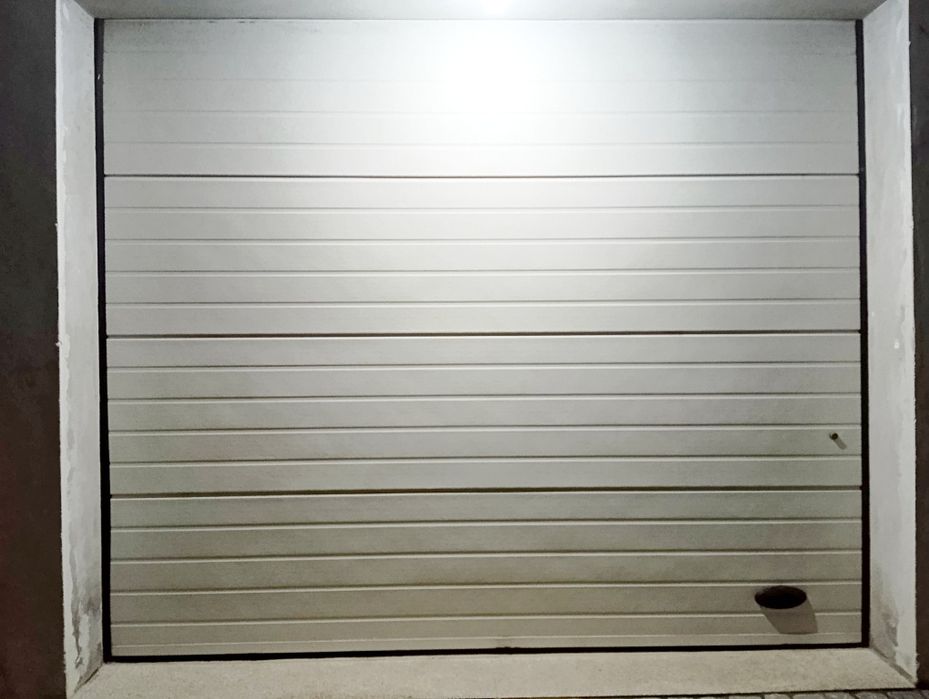 Portão de Garagem com Motor