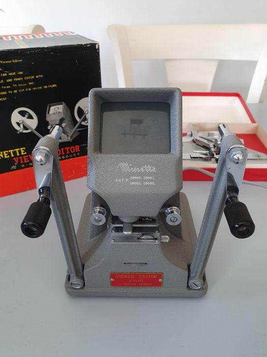 Aparelho p/ visionar fita de 8mm da Minette View Editor + acessórios