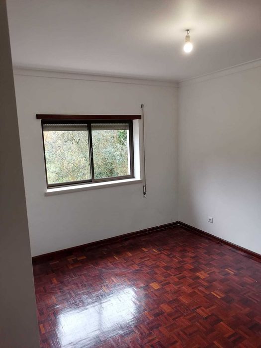 Apartamento T3 c/garagem