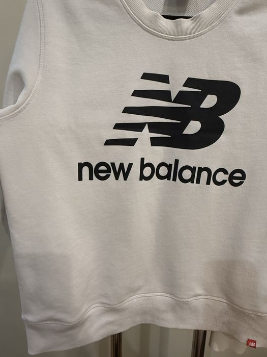 Світшот жіночий New Balance L/M