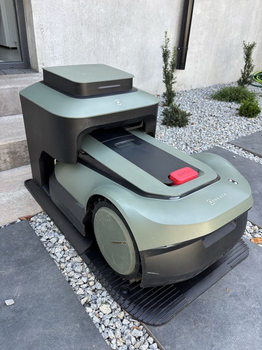 Robot koszący ecovacs gx-600 na gwarnacji z kamerą nie wymaga kabla
