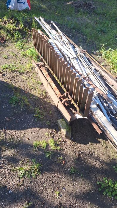 Trator Kubota L1501 com alfaias