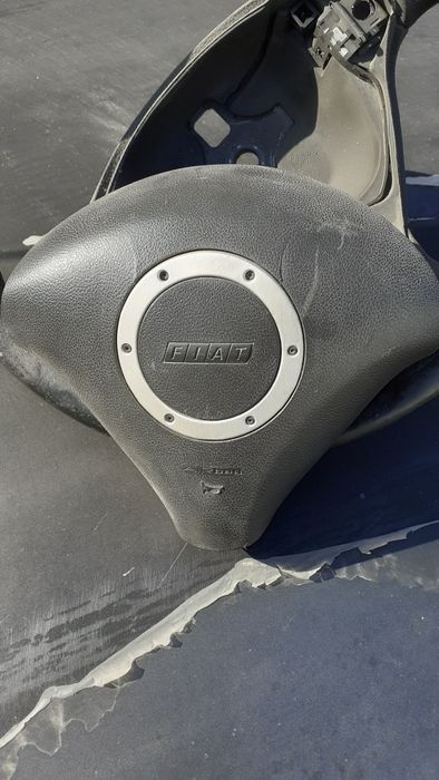 Volante com airbag fiat punto 188
