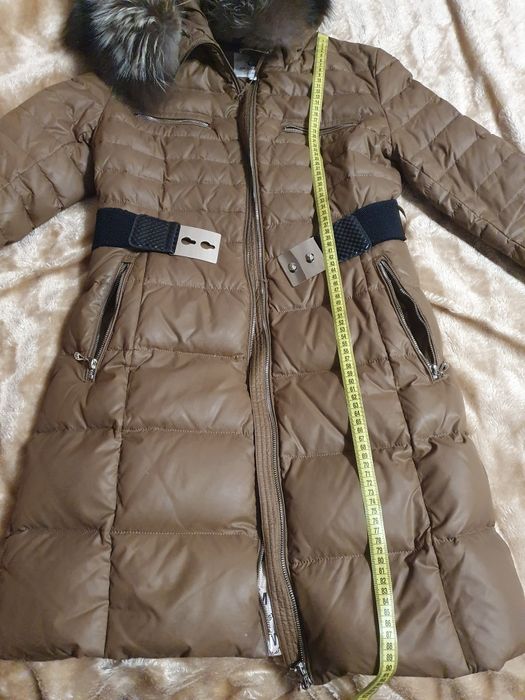 Продам пуховик  женский