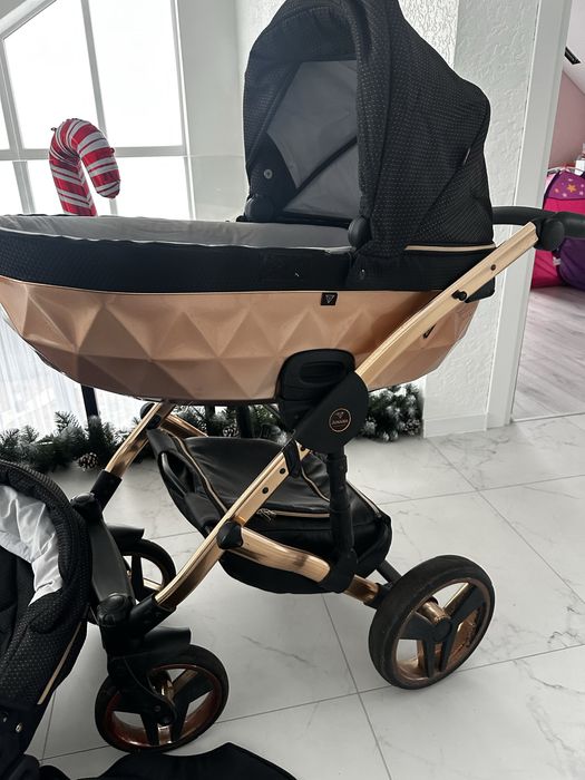 Дитячий візочок (коляска) Junama Diamond 3 в 1