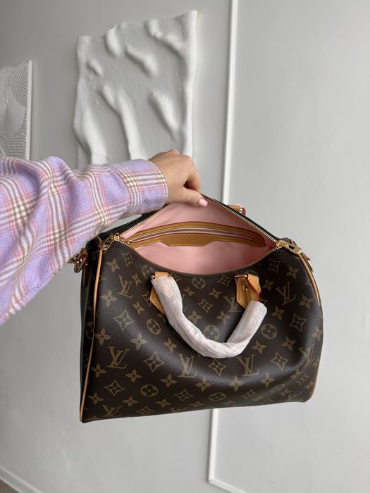 Сумочка в стилі LV
