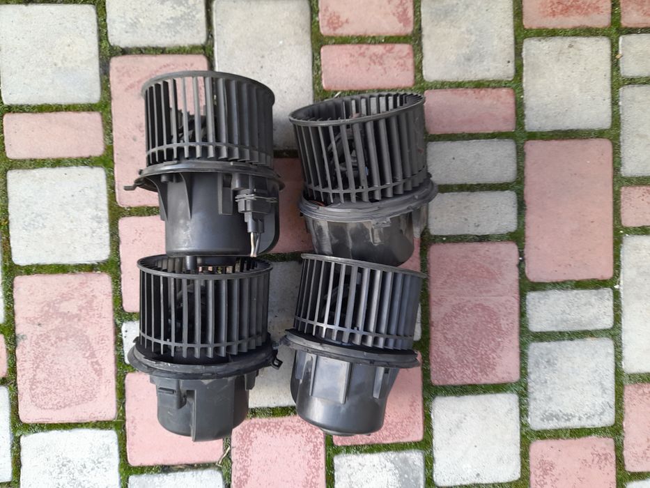 Моторчик вентилятор печки Ford Transit 1990-2006 року .