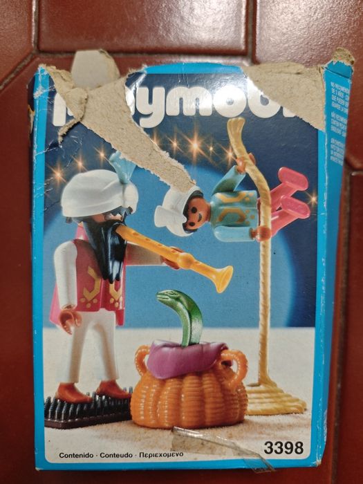 Playmobil encantador de serpentes