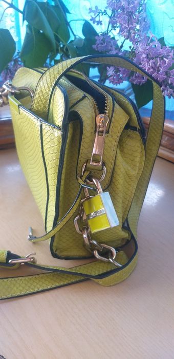 Сумка  виробництва  "Португалія, три відділення. , , 16 × 19 × 6 см. ,