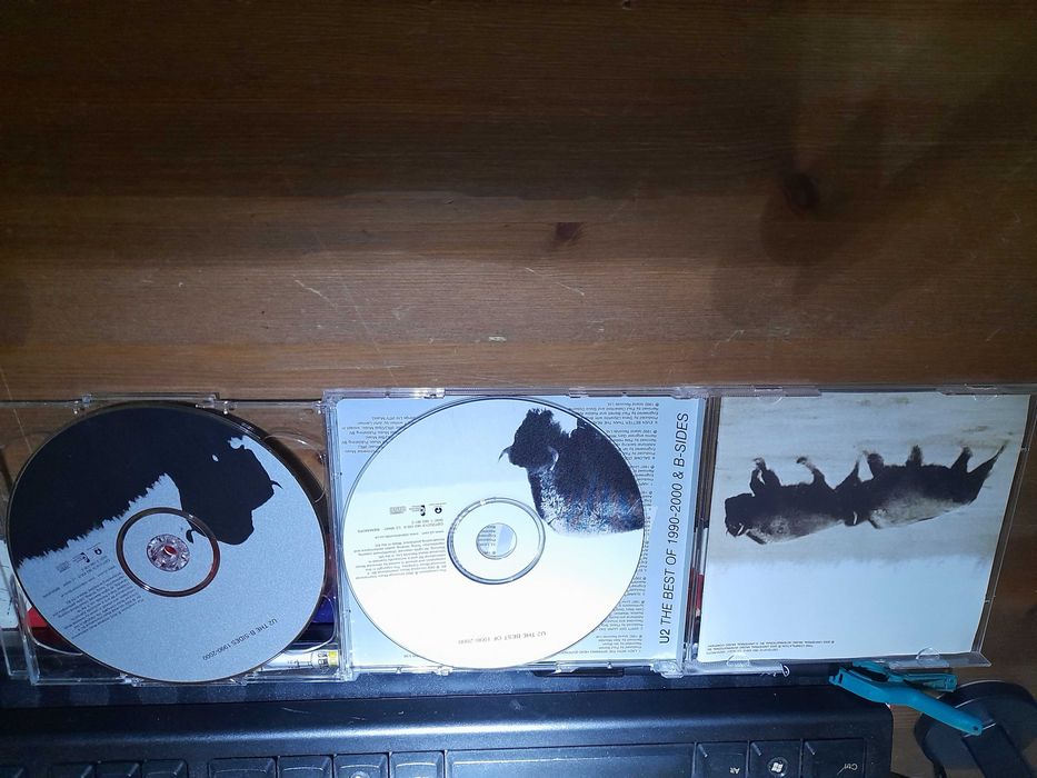 CD Duplo da Banda lendária U2 Best Of 1990/2000 Usado em bom estado
