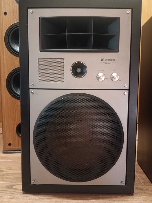 colunas TECHNICS SB-660