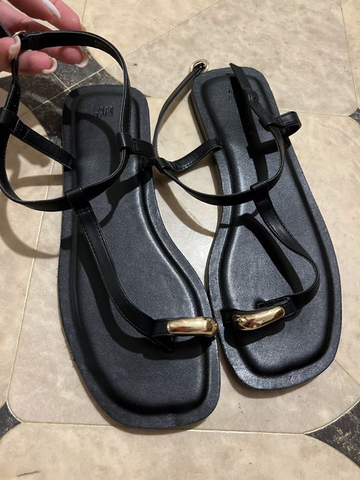 Нові босоніжки HM, шкіра, 38р