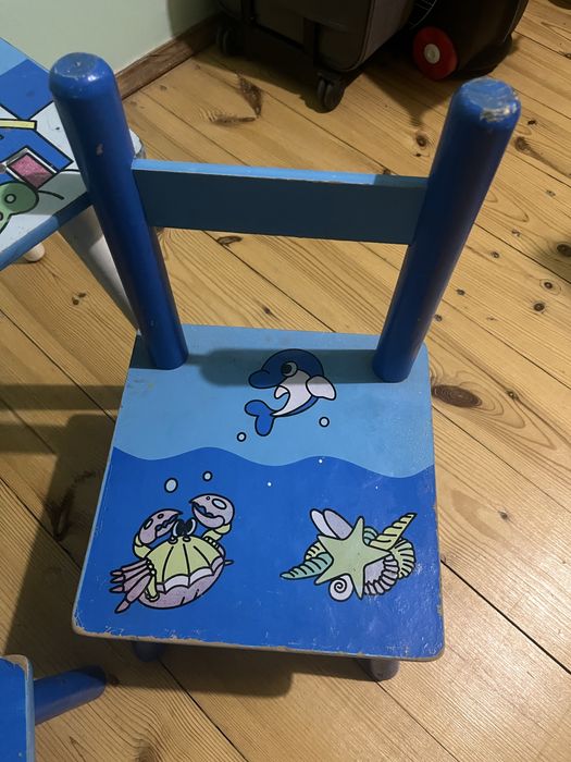 Продам столик та стільці