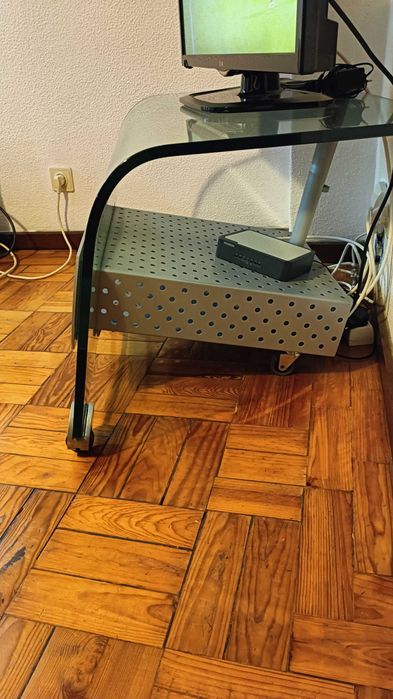 Mesa em Vidro para TV