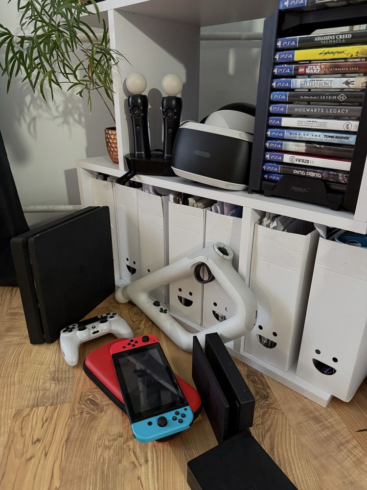 Nintendo Switch ps4 PlayStation4 500GB Nintendo Switch 2 zdeklasował PlayStation 4. Genialna