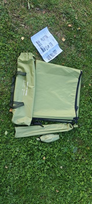 Tarp markiza do samochodu