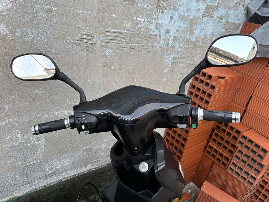 Vendo mota eletrica