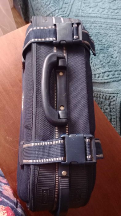 Валіза ,чемодан дорожній