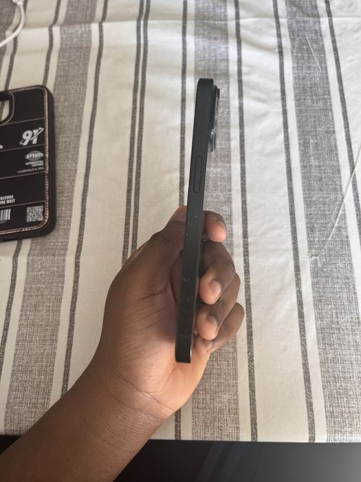 Iphone 14 em otimo estado